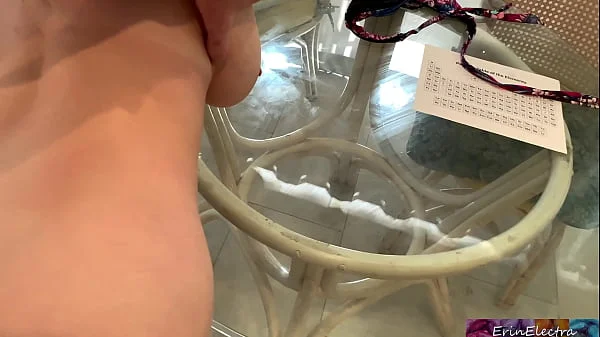 big-naturals,family,home-video,curvy,stepmom