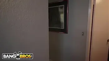 bush,beautiful,booty,assparade,bang-bros