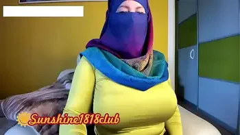 angela,hijab,arab,big-tits,muslim