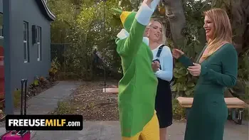 clothed-sex,step-fantasy,face-sitting,teen,stepson