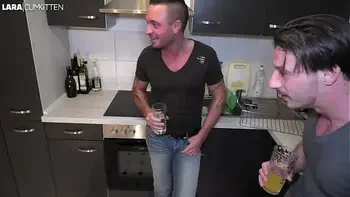 sperma,blasen,lecken,cumshot,leggins