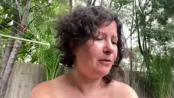 tent,curvy,granny,outdoor,spread-lips