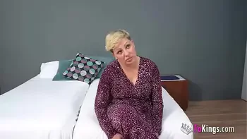 blowjob,fakings,big-boobs,mature,blonde