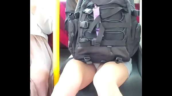 japanese,upskirt,voyeur,tease