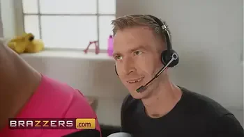 riding-dick,3some,monster-cock,huge-dick,shaved-pussy