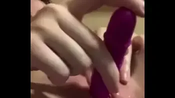 small-tits,young,18yo,safada,novinha