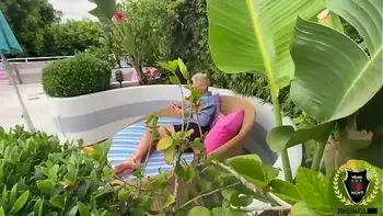 cowgirl,hardcore,sucking,interracial,big-tits