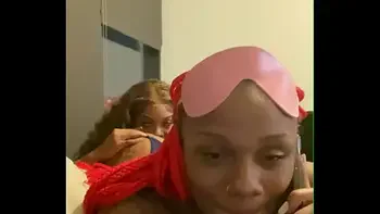 ass-shaking,sexy,ass-licking,lesbian-pussy-licking,bisexual-lesbian