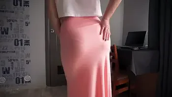 big-ass-skirt,panty-ass,tight-skirt,see-through-panties,full-back-panties