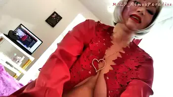 circumcised,big-pussy-lips,emo,deep-throat,girl-next-door