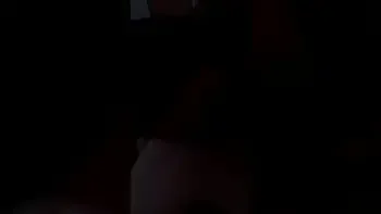 exclusivo,casero,petite-brunette,latina,chupada