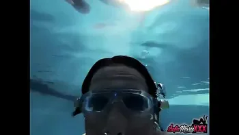 masturbation,natural-tits,fetish,outdoor,sex-toy