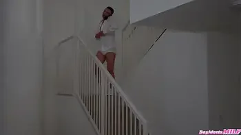 mature-woman,ass-bouncing,blowjob,pretty-face,cute