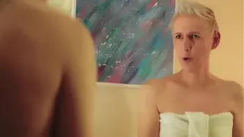 blonde,feet,cumming,crossdress,stocking