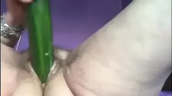 granny,hairy-pussy,oma,pussy-cream