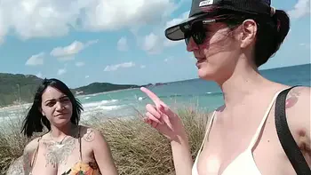 natural-tits,amateur,blowjob,big-tits,interracial