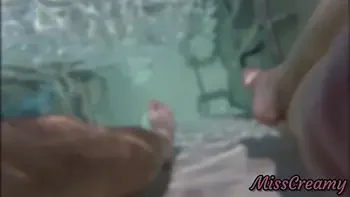 front,public,pool-flash,fingering,risky-masturbation