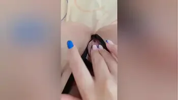 small-pussy,petite,pussy,brunette,amateur