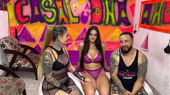 lesbian,fit-body,natural-tits,perfect-tits,balloon-tits