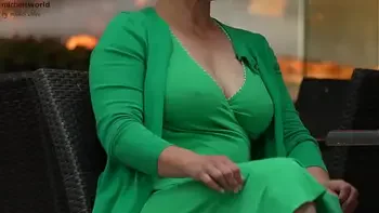 slave,public,outdoor,blindfold,public-flashing