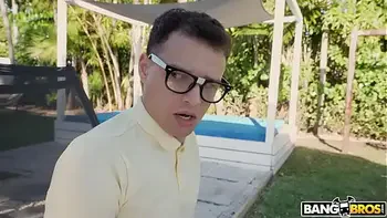 shaved-pussy-hair,white-girl,brunette,doggystyle,new