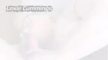 cougar,solo-masturbation,natural-tits,pornstar,blonde