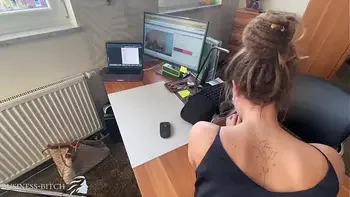 switching-holes,anal,all-holes-filled,business-woman,ass-fuck