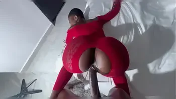 girlfriend,couple,juicy-pussy,creamy-pussy,big-booty