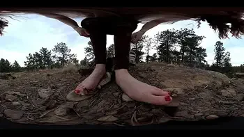 redhead,slave,giantess,goddess,worship