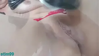 toilet,mature,brush,masturbation,perverse