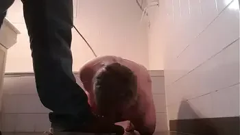 slut,piss,bdsm,whore,caning