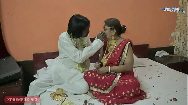 indian,desi-hod,clear-hindi-audio,wedding-night,hornywife