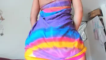 ebony,tease,big-butt,twerk,milf