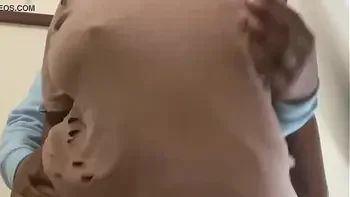 thick-black-ass,finger,phat-ass,curvy,black-girl