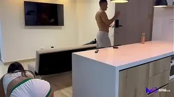 amateur,italy,paris,huge-cumload,blowjob