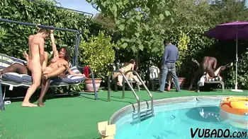 amateurs,mature,european,18yo,dilf