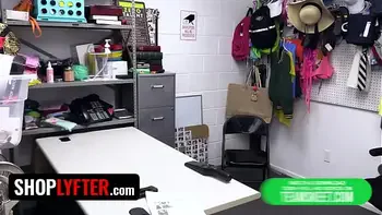 glasses,4k-porn,cute,natural-tits,female-orgasm