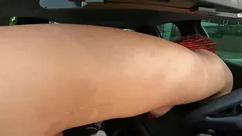 first-porn,wet-blowjob,vaginal-creampies,street,car