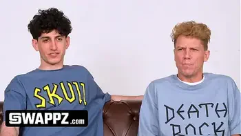 teen-sex,topless-blowjob,girls-kissing,girls-moaning,sisswap