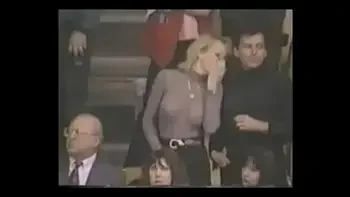 sexy-girls,big-boobs,public,outdoors,british