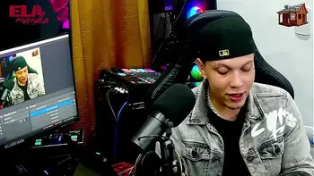 young-woman,black-hair,big-tits,cuckold,gostosa