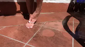 light-brown-skin,barefoot,cock-play,perfect-shape-tits,public