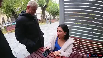 brown-eyes,young-woman,wet-pussy,blowjob,black-hair