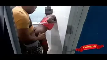 cu-em-pe,slut,caiu-na-net,sobrinha,pretinha