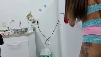 pornstar,real-orgasm,deep-throat,lingerie,anal-creampies