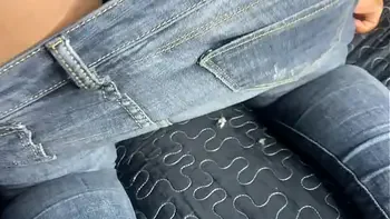 twerking,big-booty,strip-tease