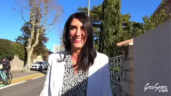 bigtits,france,brunette,threesome,amateur