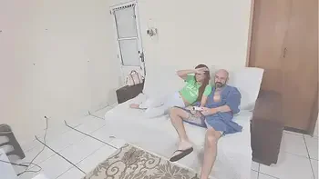 amateur,ass,submissive-girl,hotwife,bedroom