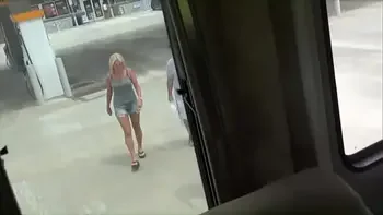 cumshot,homemade,cum,milf,blowjob