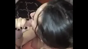 amateur,piss,golden-shower,pee,homemade